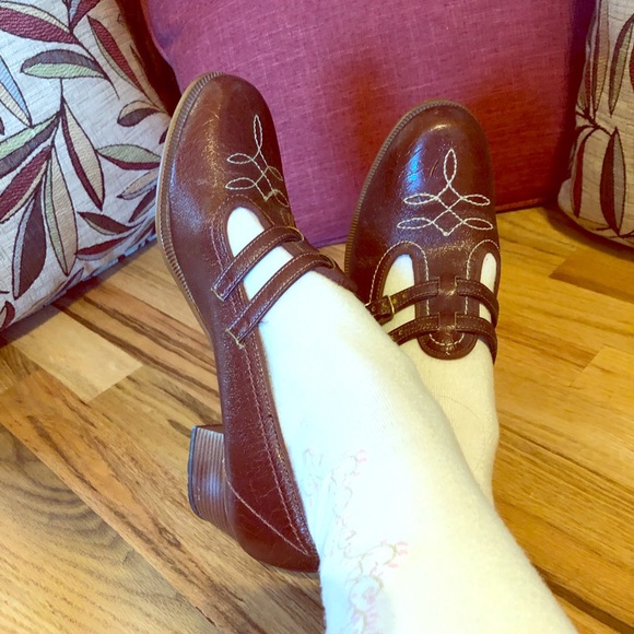 70s mary jane shoes